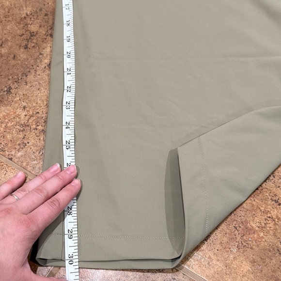 New Athleta Pinnacle Wide Leg Pants Trousers Sz 16 Olive Branch Green Workwear - Picture 7 of 13